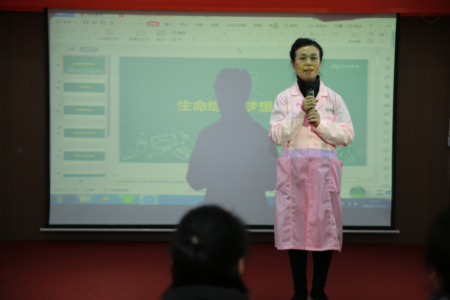 1577061922143244.jpg 2S5A4225.jpg