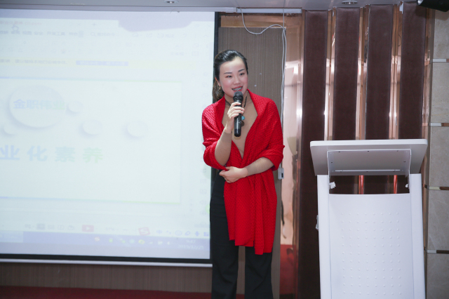 1577409821970151.jpg 2S5A4831.jpg